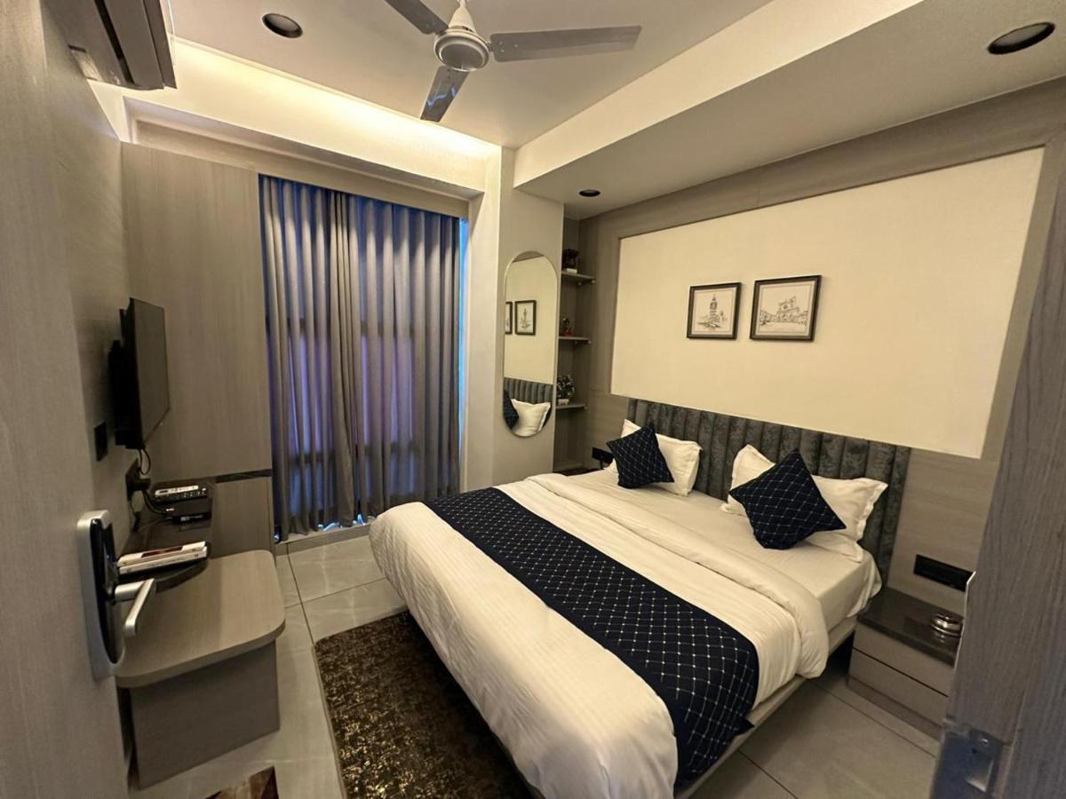 Hotel Asiana Sky Motera Amhedabad Dış mekan fotoğraf